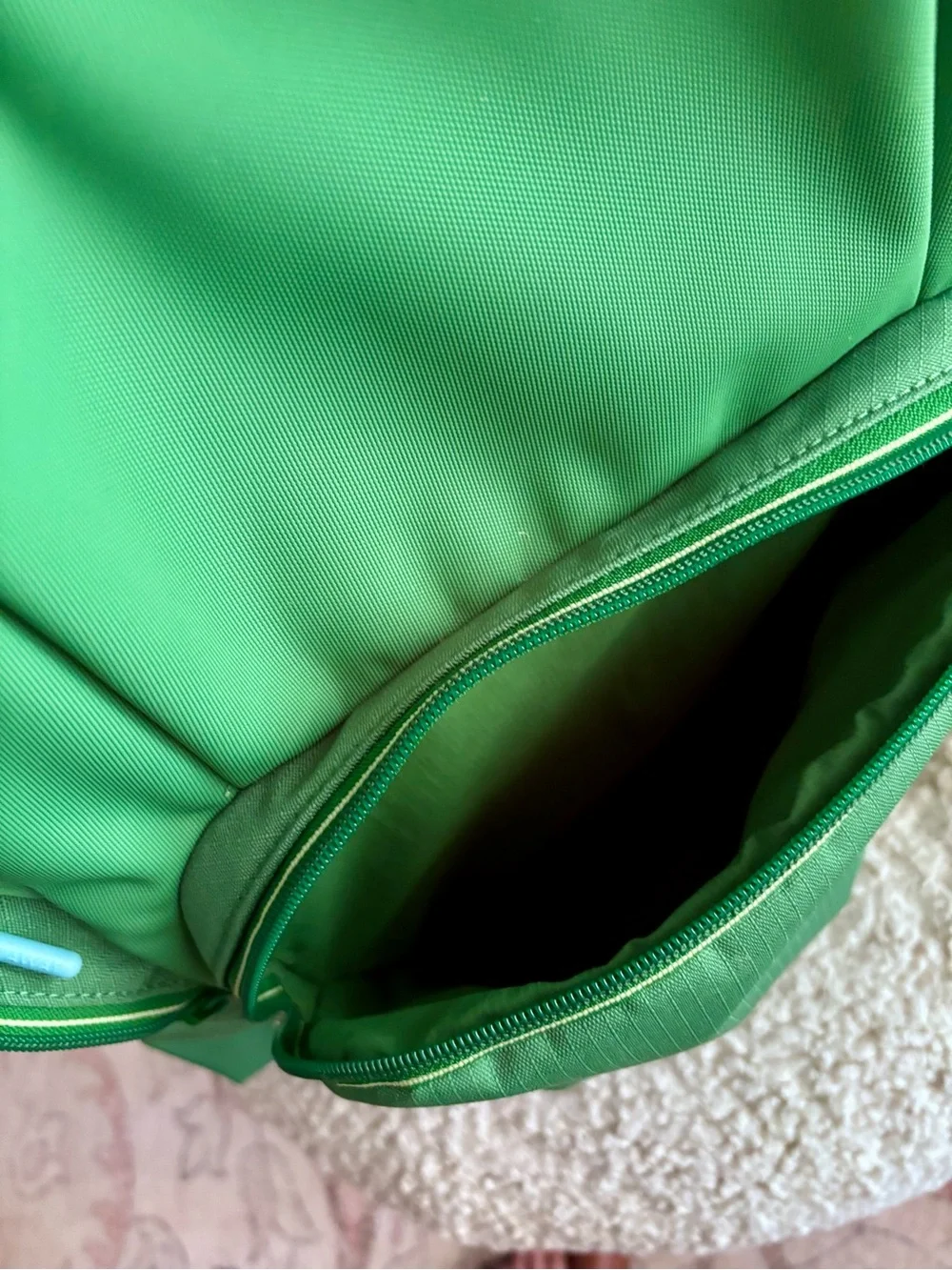 Away Men's Kelly Green Sports Backpack with Teal Accents🎾✅